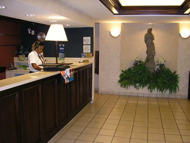 Hampton Inn Macon - I-475 Interior photo